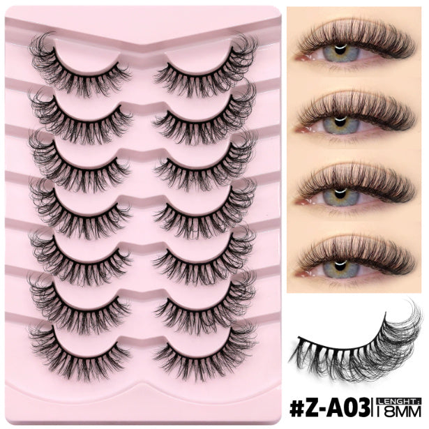 Natural False Eyelashes Without Eyeliner
